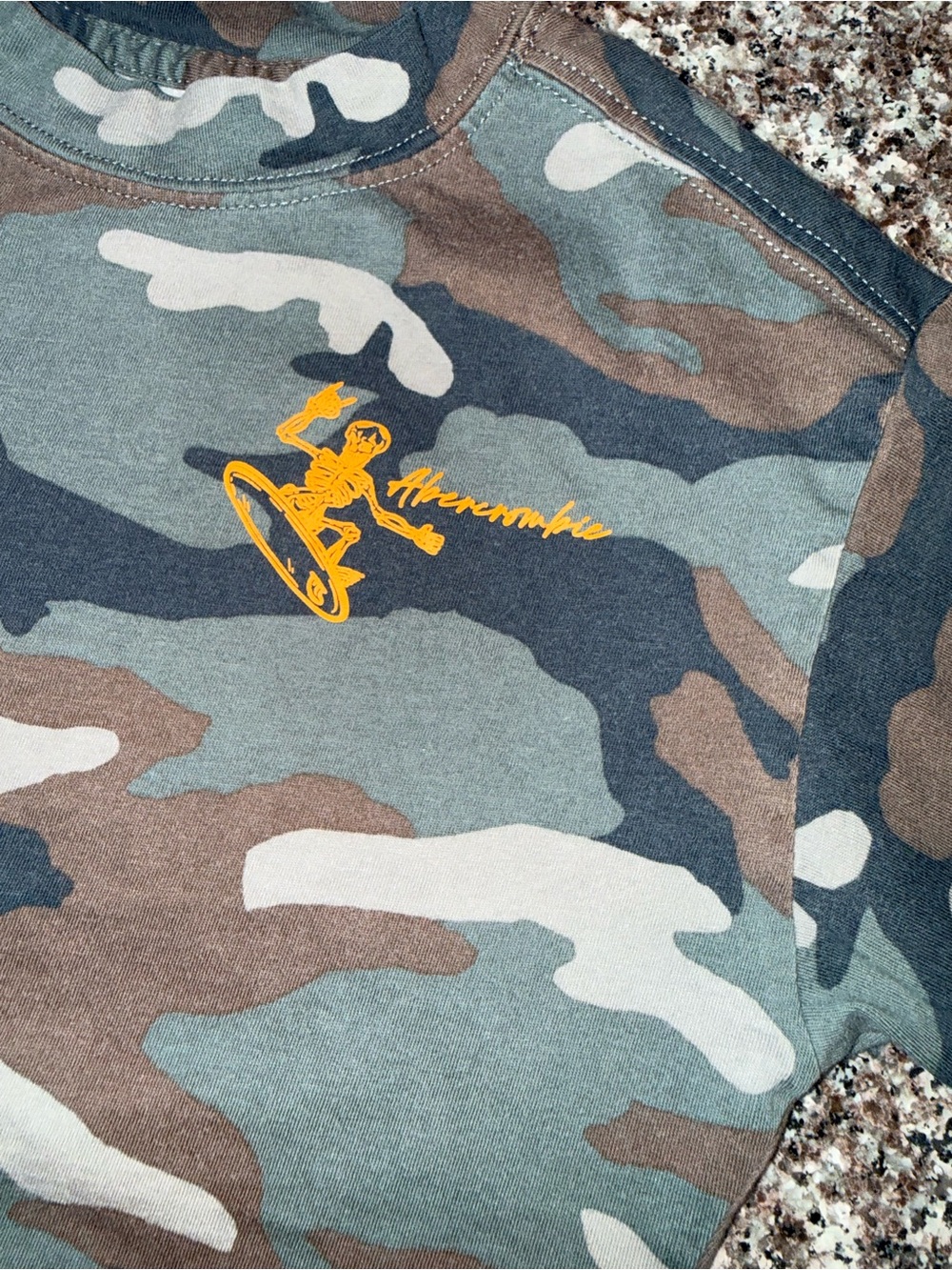 Abercrombie & Fitch Kids Camo Tee in Green, Brown, Blue with Yellow Logo - Picture 4 of 5